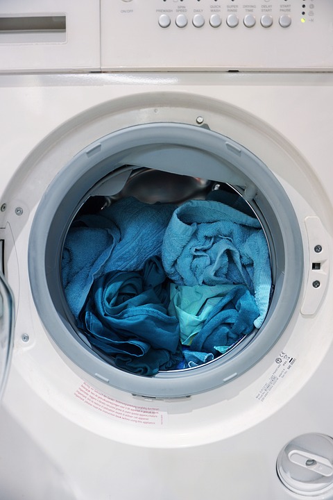 Jak umýt podprsenku v pračce – praktické tipy a triky