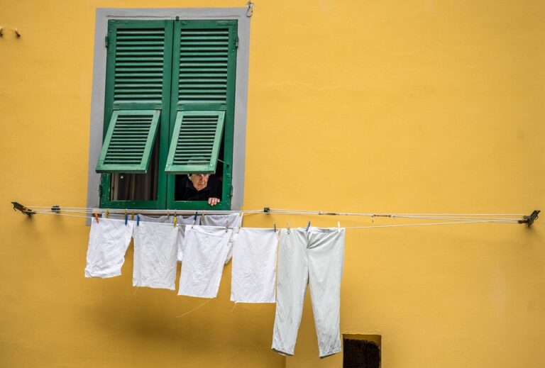 Jak efektivně prát prádlo: Tipy a triky